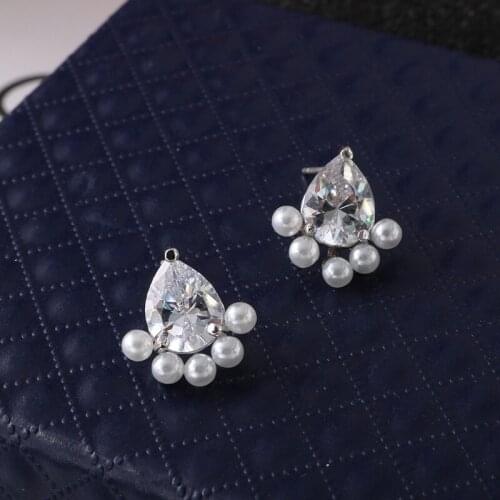 Silver Pin Pear Pedra Brincos Simulated Pearl Ear Earrings for Women Bijoux Fashion Jewelry Wholesale Simple Arete Stud Earring
