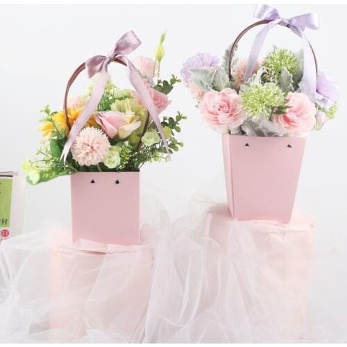 Portable Flower Box Rectangular Kraft Paper Flower Arrangement Box Flower Bouquet Packaging Gift Box Potted Waterproof Tote Bag