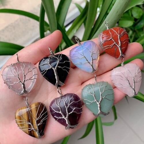 Aura Myria Heart Pendants