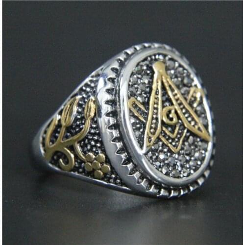 Band Party Hot Golden Pattern Heart Ring 316L Stainless Steel Ring Cool Punk Style Fashion Oval Stone Ring