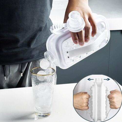 Outdoor Portable Ice Cube Tray Collapsible Clear Ice Ball Maker Kettle 2 In 1 Water Ice Bottle 17 Grids