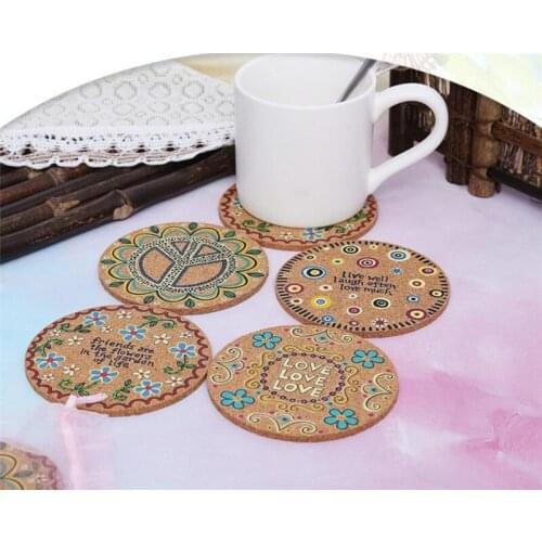 20pce/lot Natural Cork Moisture Resistant Round Cup Coasters Drink Coasters Heat Insulation Patterned Pot Holder Mats Table