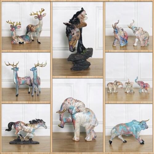 Creative Oil Painting Decoration Wine Cabinet Elephant Horse Decoration Animal Decoration Home Porch Nordic Wind Resin