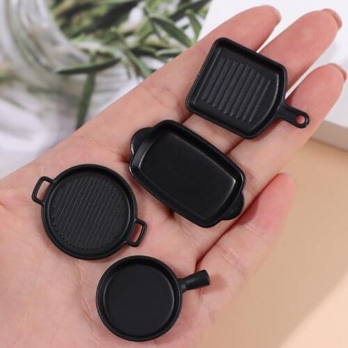4 pcs 1/12 Scale Cute Black Miniature Dollhouse Dish Plate Tableware Set Pretend Play Food Kitchen Doll House Accessories