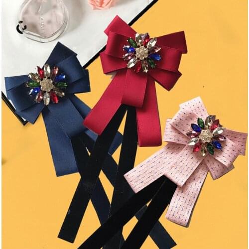 Wedding Bowties For Women Fashion Brooch Ribbon Bow Tie Luxury Rhinestone Party Neck Tie Collar Decoration Clothing Accessories