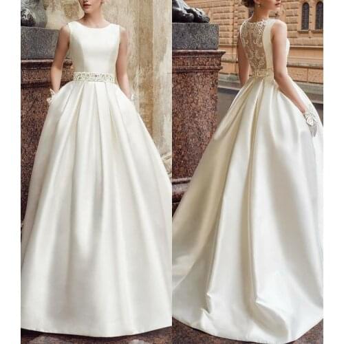 Vintage Long Beaded A-Line Wedding Dresses with Pockets Corset Back Satin O-Neck Robes De Mariée Bridal Gown For Women