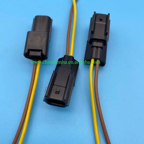 2 pin car waterproof auto electric connectors plug 0.6mm male 7282-2090-30 wiring harness connector