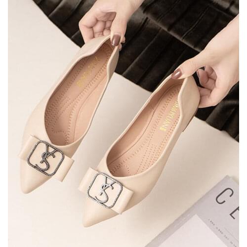 Autumn New Korean Fashion Flat Bottom Pointed Large Size Women Shoes 41 42 43