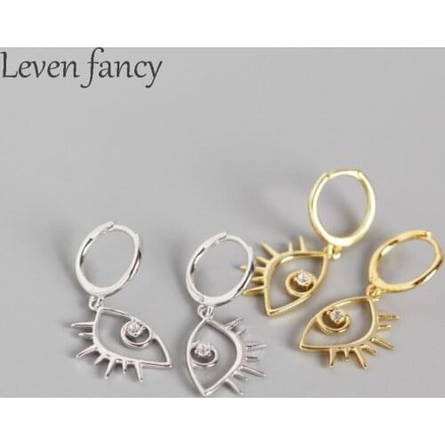 Minimalist 925 Sterling Silver Abstract Long Eyelashes and Big Eyes Hipster Earring Zircon Eye Charm Hinged Circle Drop Earrings