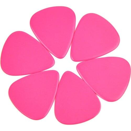 100 pcs New Medium 0.71mm Blank Guitar Picks Plectrums Solid Pink Celluloid