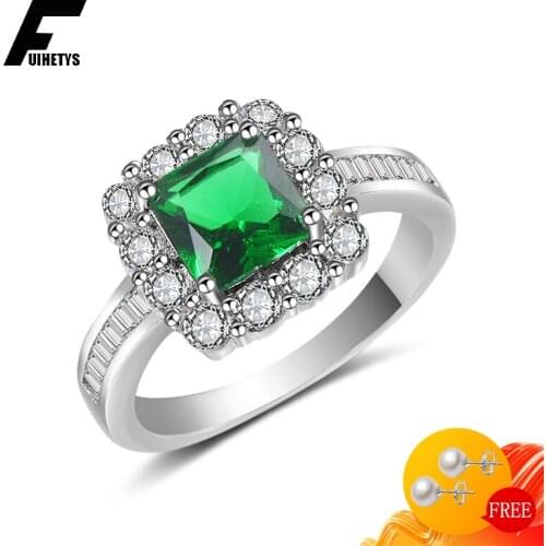 Trendy Rings 925 Silver Jewelry for Women Wedding Party Ornament with Emerald Zircon Gemstone Finger Ring Accessories Wholesale