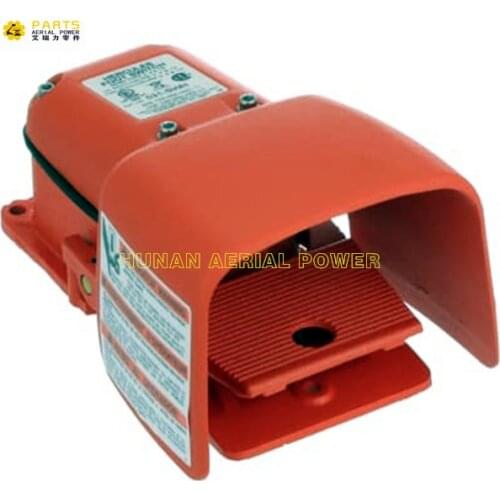 JLG foot pedal 1001117174