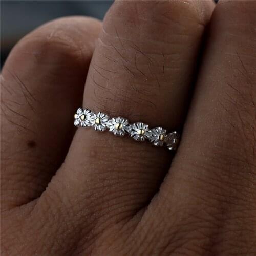 Trendy Female Small Flower Thin Ring Luxury 925 Silver Color Wedding Rings For Women Dainty Yellow Gold Engagement Ring