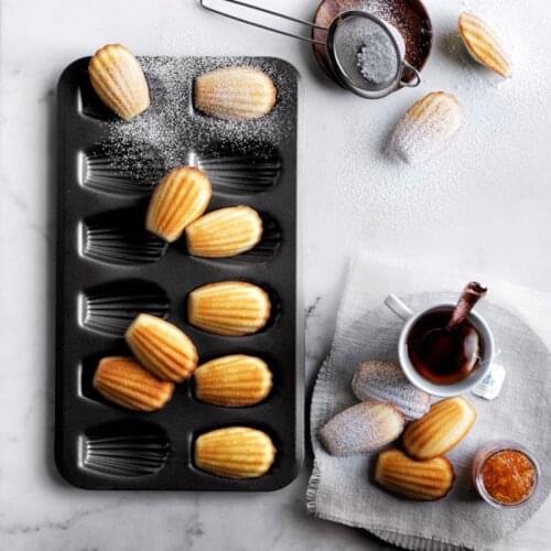 Non-Stick Cake Mold Madeleine Pan Baking Mold 12 with Shell Cake Baking Tray Chocolate Baking Bakeware Used for Oven Bakin