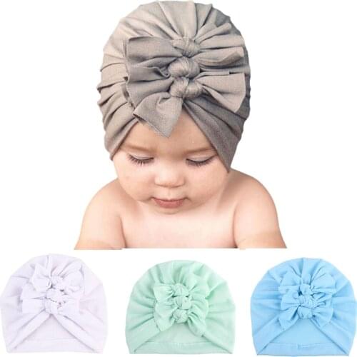 Newborn Accessories Baby Boys and Girls Winter Warm Hats Toddlers Warm Headscarves Baby Bow Cute Hat 0-24 Months