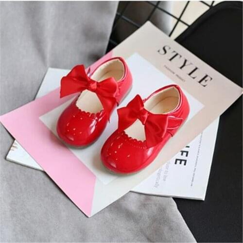 2021 hot Spring Childrens leather shoes Girl Cute Bow dance shoes Princess Shoes Soft bottom Single shoes size 15-30