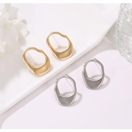Creative Irregular Hollow Earrings Gold Alloy Round Stud Earrings For Women