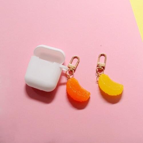 Cute Fruit Tangerine Key Chains Acrylic Charms Yellow-green pulp Pendants For Woman Bag Car Jewelry Pendant Finding Keychain