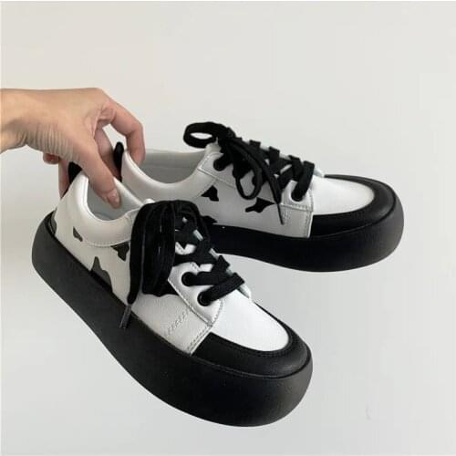 Cute Harajuku Cow Print Sneakers Womens White PU Leather Platform Flat Lace Up Vulcanized Shoes Casual Sport White Trainers New