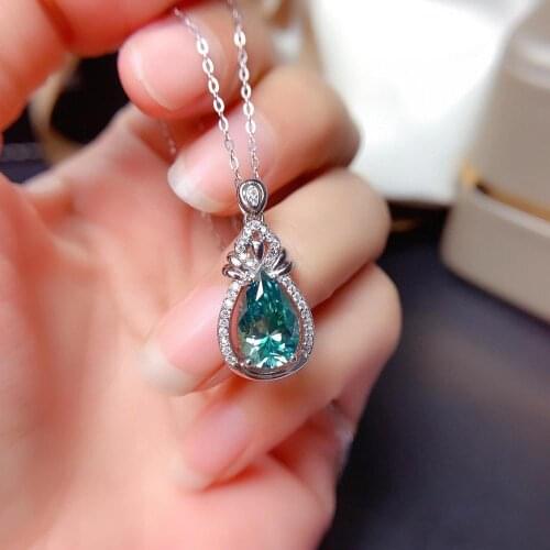 New luxury heart style shiny green moisanite gemstone necklace women silver necklace jewelry 925 sterling silver birthday gift