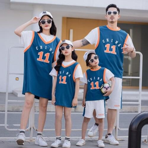 【suit】The new 2021 family clothes Parents and children clothes family clothing couples clothes Couple outfit Q2106