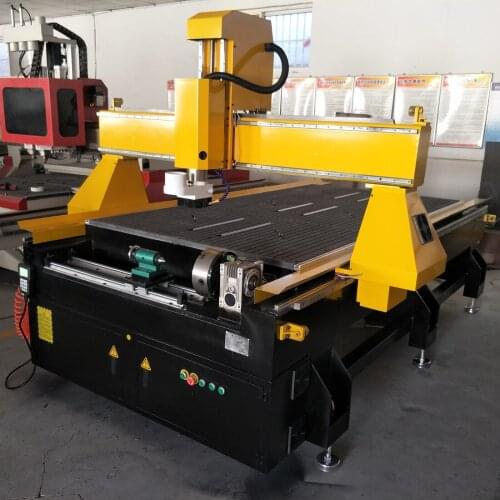 China Cnc Router 1325 4 Axis Rotary Attachment ROBOTEC Cnc Engraving Machine 1325 With Lubrication Oil