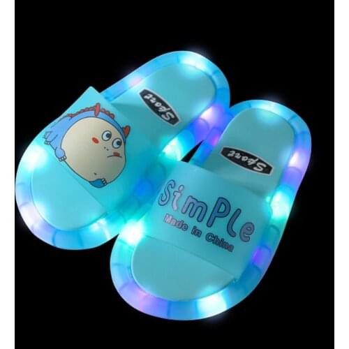 Summer fashion childrens Led slippers boys and girls indoor and outdoor soft soles non-slip baby web celebrity luminous shoes