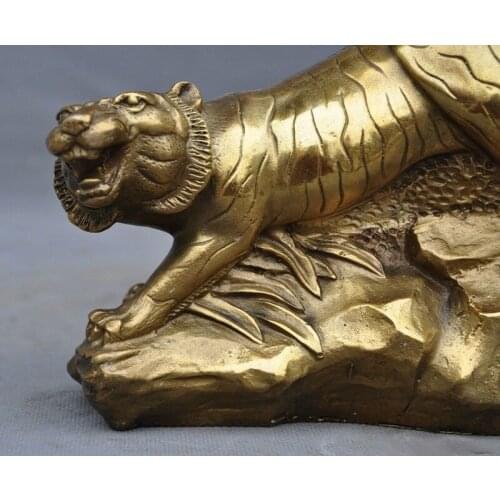 7" China Chinese brass Feng Shui auspicious tiger Zodiac animal statue