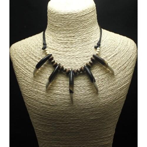 Hot sale tooth necklace imitation wolf teeth beaded necklace adjustable length Mens Womens Amulet Jewellery