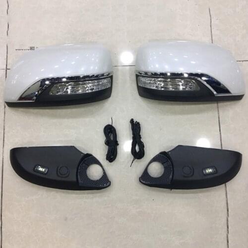 Luhuezu New Design With Clip Side Rearview Mirror Covers With signal Light For Land Cruiser 200 Accessories 2008 2009 2010 2011