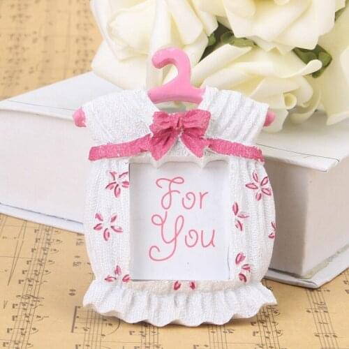 Hot Fashion Resin Baby Shower Clothes Pattern Baby Photo Frame Small P-ink Picture Frame Gifts Home Decor