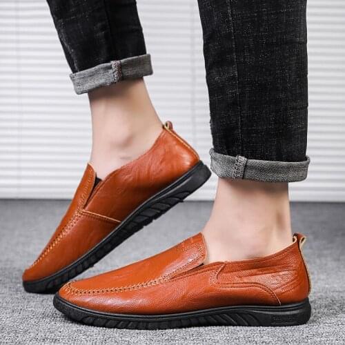 Outdoor Fashion Men Leather loafers Shoes Slip On Shoes For Men Italian Leather Men Loafers Brand Men wedding flats Shoes