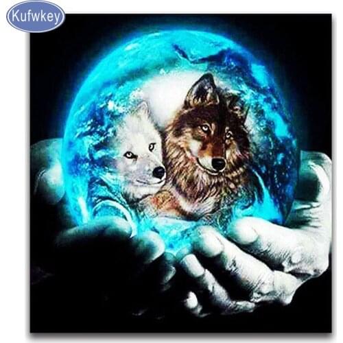 Full Square/Round Drill 5D DIY diamond painting"moon wolf"Full Display wolves Diamond Embroidery Cross Stitch Home Decor gift
