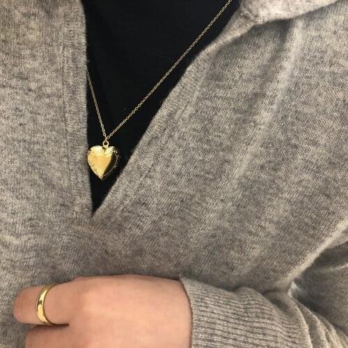 Titanium With 18K Gold Open Heart Pendant Necklace Women Stainless Steel Jewelry Designer T Show Runway Gown Jewelry Rare INS