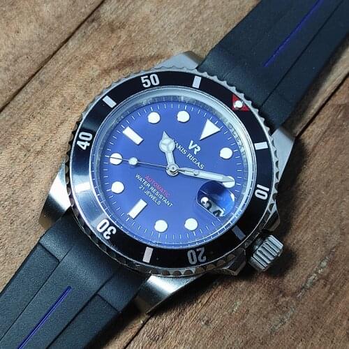 Vakuy Mens Watch Stainless Steel Waterproof Automatic Date Luminous Automatic Quartz Diving Watch Watches for Men