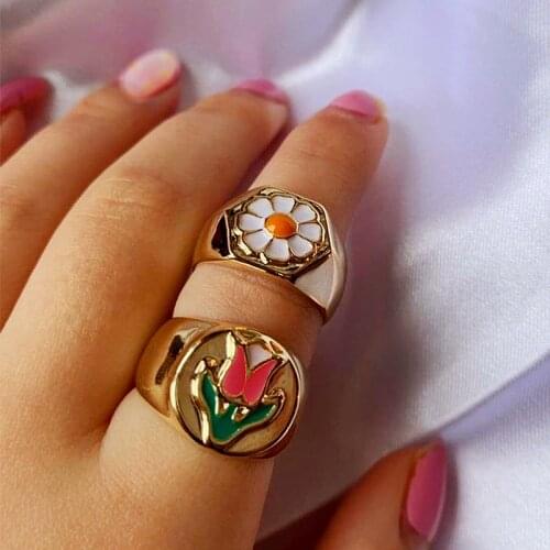 Funky Big Hyperbole Gold Polish Y2K Decor Rose Daisy Flower Rings for Women Girl Drip Oil Finger Ring Trendy Jewelry 2021 New