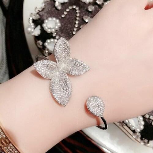 New Design AAA Zirconia Stones Full Pave Setting Flower Shaped Open Hand Cuff Bangle For Women Butterfly charm bracelet jewelry