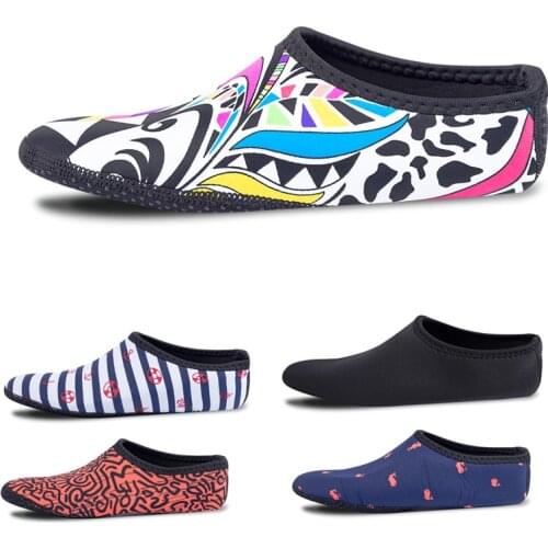 Water Sports Shoes Barefoot Quick-Dry Aqua Yoga Socks Slip-on for Men Women Kids Beach Swim Surf Yoga Exercise Socks