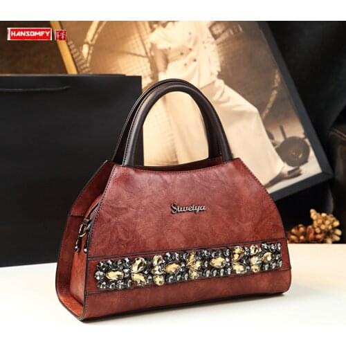 Retro large capacity Women bag 2021 new fashion diamond handbag soft leather mother bag middle-aged leather big portable bags