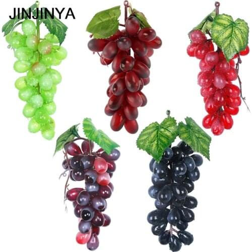 5 Bunches Artificial Grapes Simulation Decorative Lifelike Rubber Fake Grapes Clusters to Wedding Wine Kitchen Centerpiece Décor