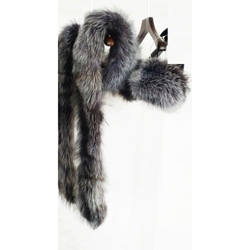 Fox fur collar