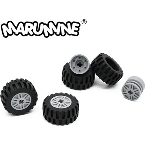 Marumine 55982 + 92402 4PCS Rim Wide 18 x 4 W. Cross Diameter 4.8 Tyre Normal Wide Diameter 30 Technic Parts Set Toy For Cars