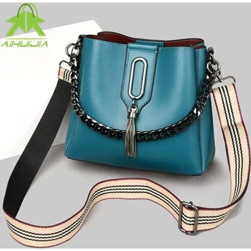 Luxurious Designer Chain Shoulder Bags Fashion Womens Solid Color Messenger Bag 2021 New High Quality Pu Leather Female Handbag