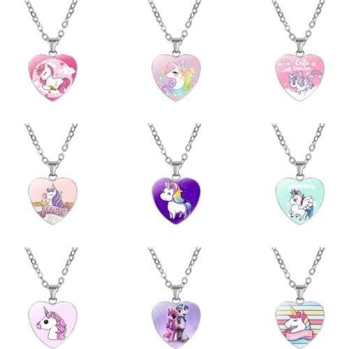 Girls Colorful Rainbow Unicorn Pendant Necklace Cartoon Animal Horse Heart Shaped Necklaces Women Choker Jewelry Accessories