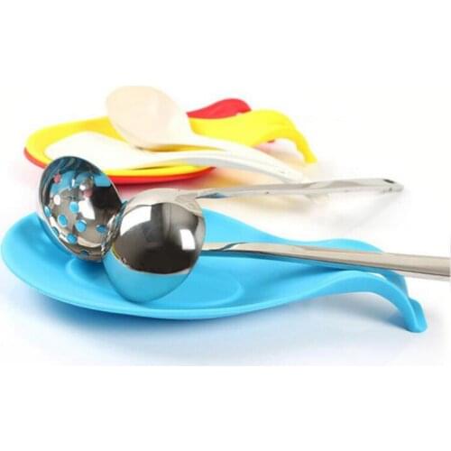 Silicone Heat Resistant Placemat Drink Glass Coaster Tray Spoon Pad Kitchen Tool Accessory Silicone Spoon Insulation Mat