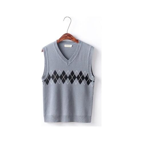 Vertical, horizontal Diamond shape 2 color Gray sweater simple wear easy pullover