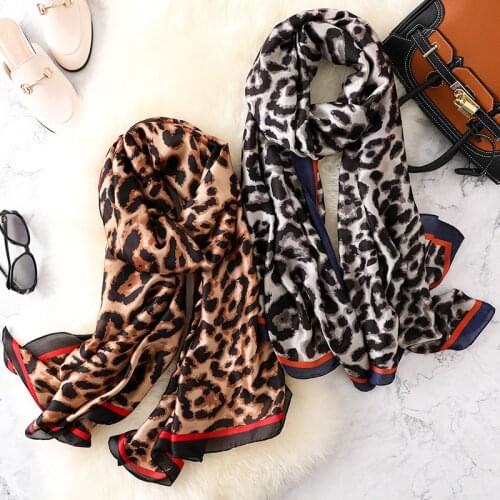 2020 new women scarf summer shawls and wraps leopard print silk hijab scarves ladies pashmina foulard femme stoles