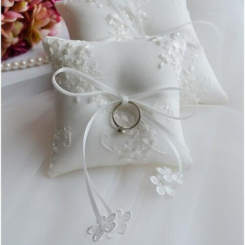 New Wedding Ring Pillow Lace Flower embroider Ring Pillows Cushion Marriage Ceremony Bride Party Decoration Home Supplies