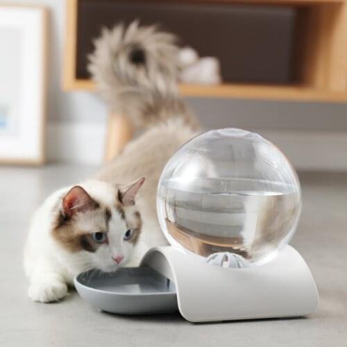 New Style Globular Pet Water Fountain PP Cat Water Fountains Round Automatic Dog Food Feeder Pets Dispenser Bowls