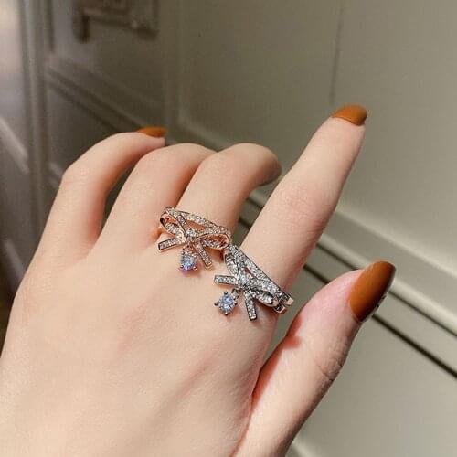 Womens Fashion Romantic Bowknot Finger Rings Shiny Crystal Paved Butterfly Opening Ring Cute Wedding Ring Jewelry Accessories